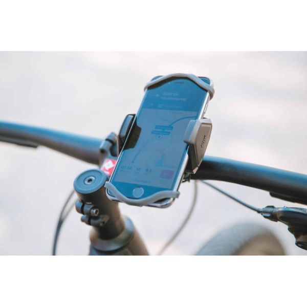 Zefal universal smartphone holder